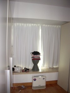 Curtain (Bedroom, Peak)