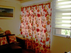 10 Curtain ( Living Room)